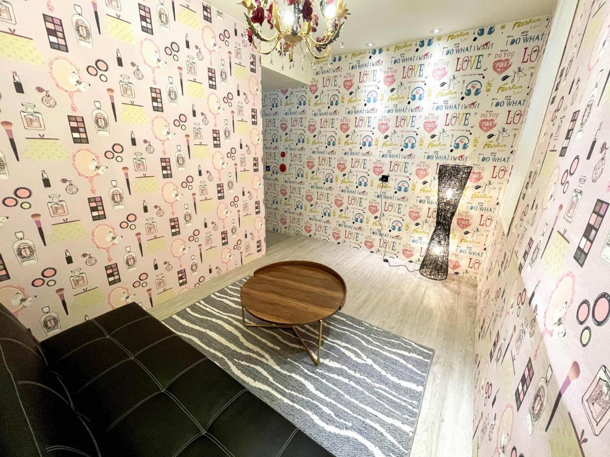 Fifth Avenue Motel Taichung Eksteriør billede